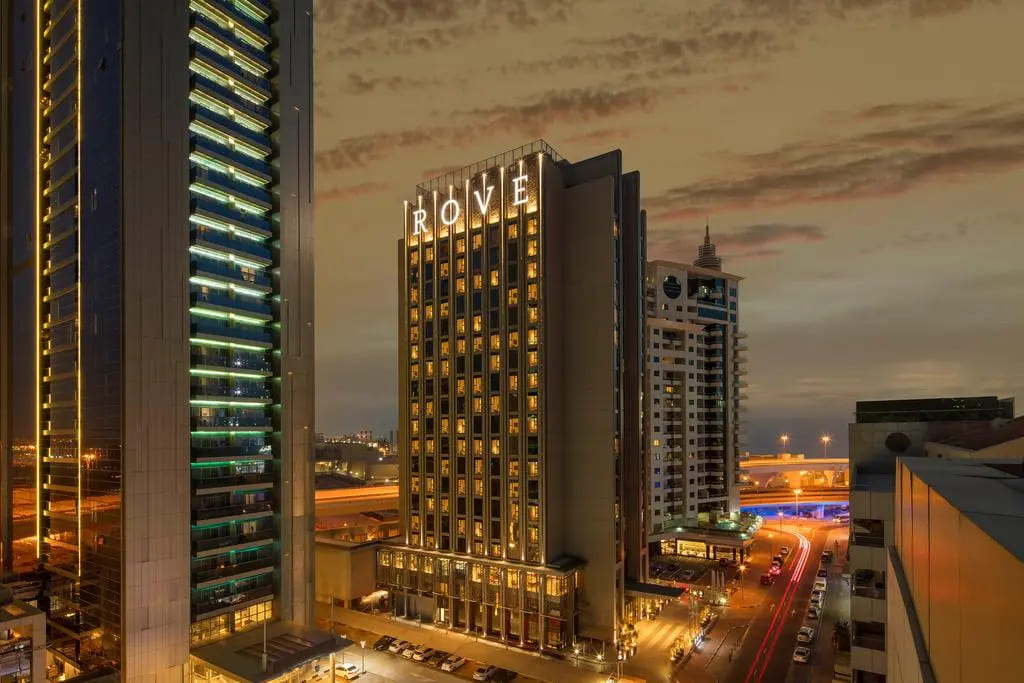 book hotels in uae